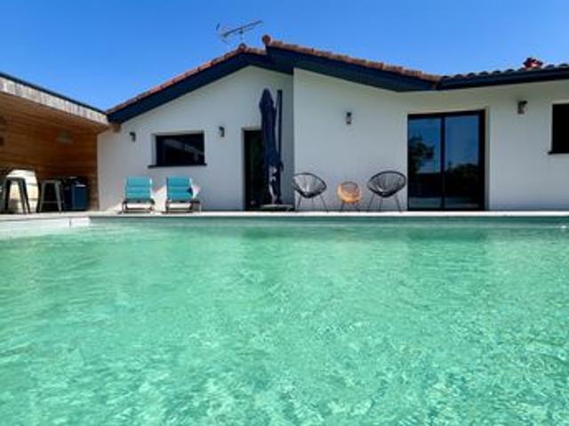 Propriété 5 pièces 97 m²