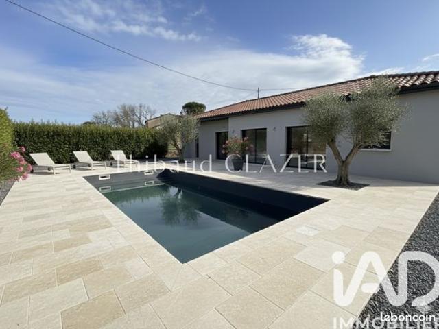 Propriété 5 pièces 97 m²