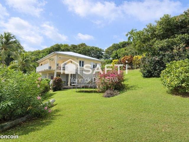 Propriété 5 pièces 97 m²