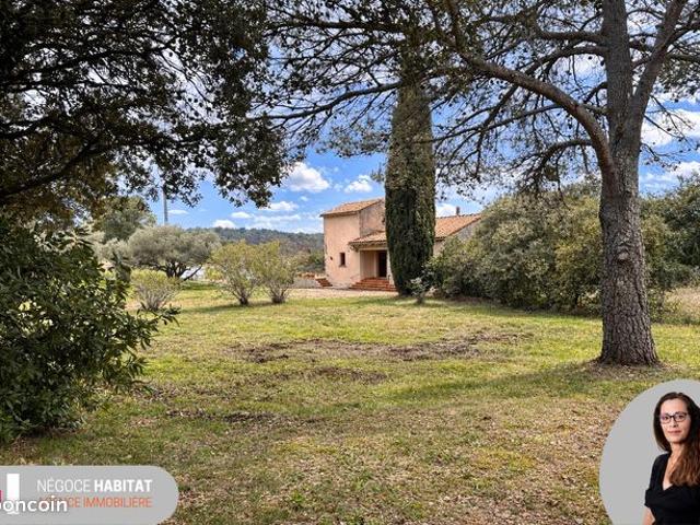 Propriété 5 pièces 98 m²