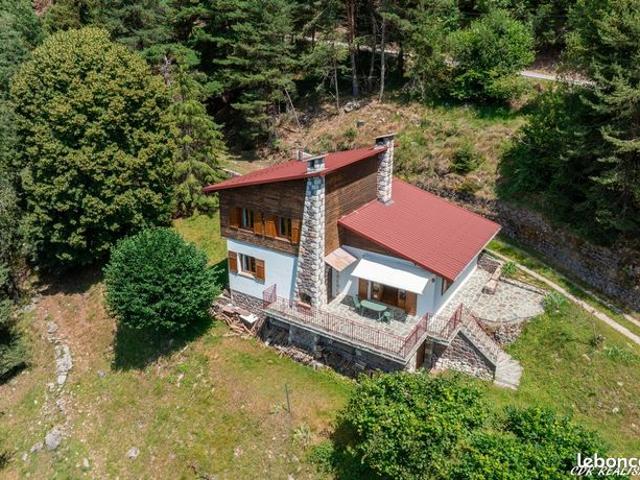 Propriété 5 pièces 98 m²