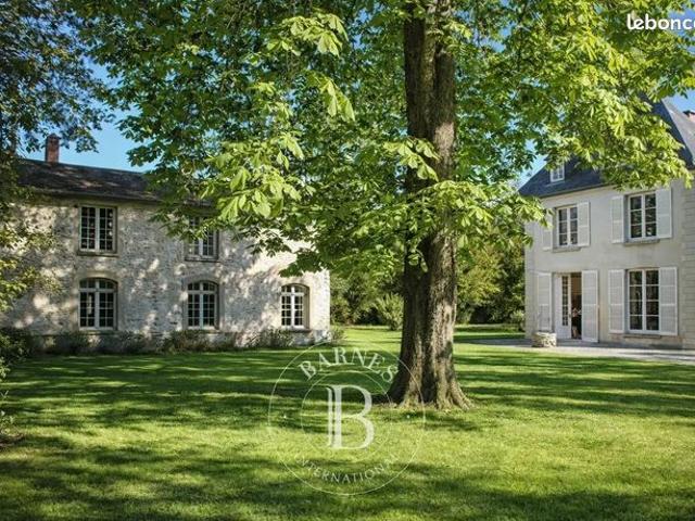 Propriété 650 m² Grisy Suisnes