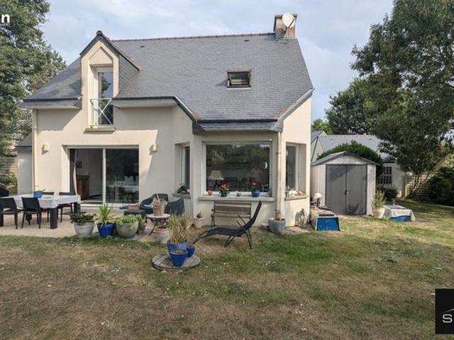 Propriété 6 pièces 105 m²