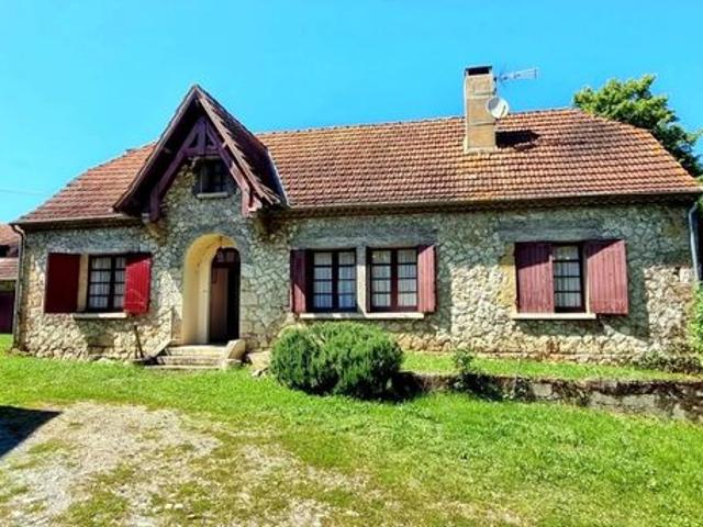 Propriété 6 pièces 107 m²