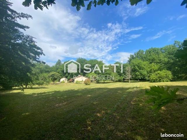 Propriété 6 pièces 108 m²