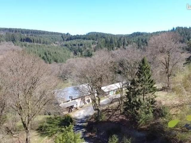 Propriété 6 pièces 108 m²