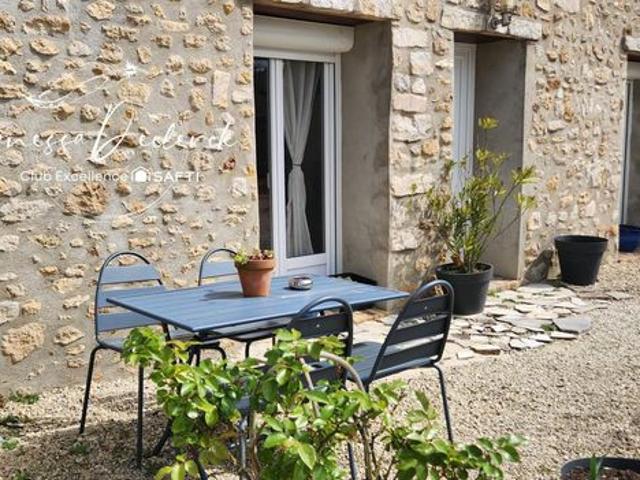 Propriété 6 pièces 100 m²