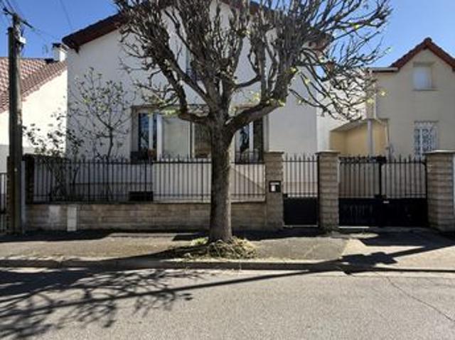 Propriété 6 pièces 100 m²