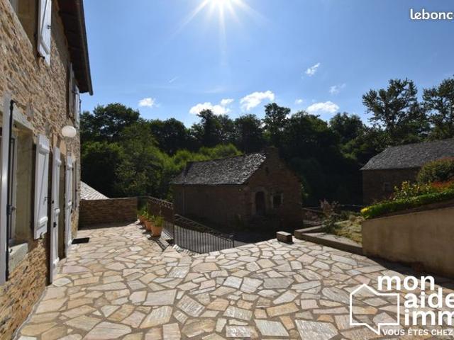 Propriété 6 pièces 100 m²
