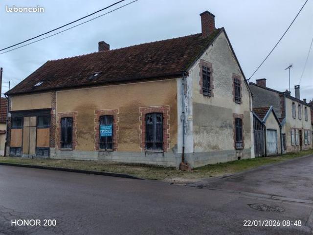Propriété 6 pièces 100 m²