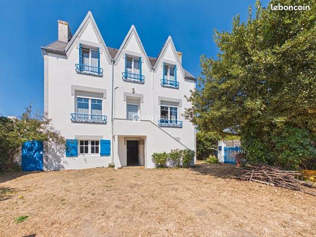 Propriété 6 pièces 101 m²