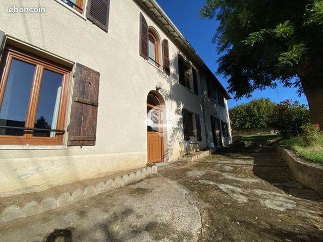 Propriété 6 pièces 114 m²