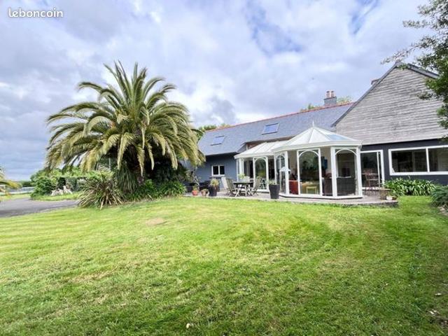 Propriété 6 pièces 114 m²