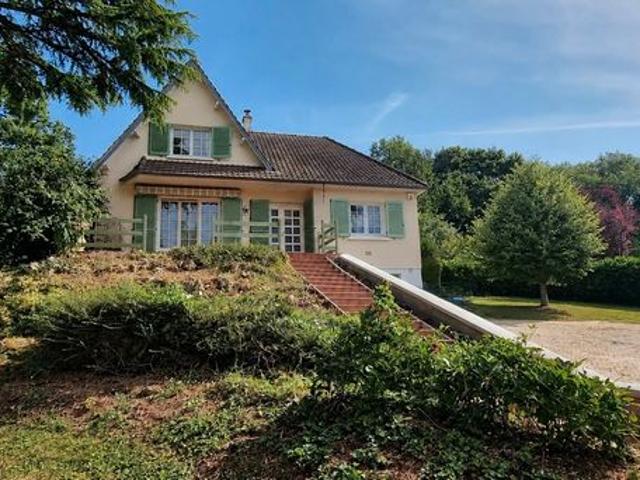 Propriété 6 pièces 114 m²