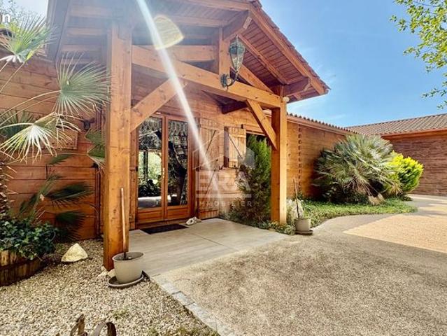 Propriété 6 pièces 115 m²