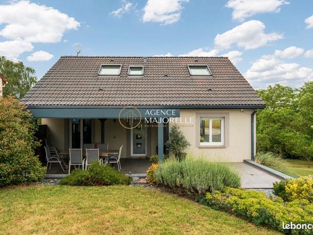 Propriété 6 pièces 115 m²