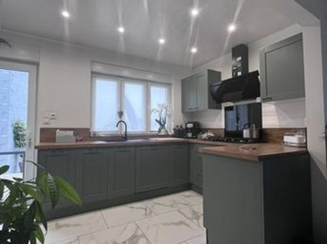 Propriété 6 pièces 118 m²