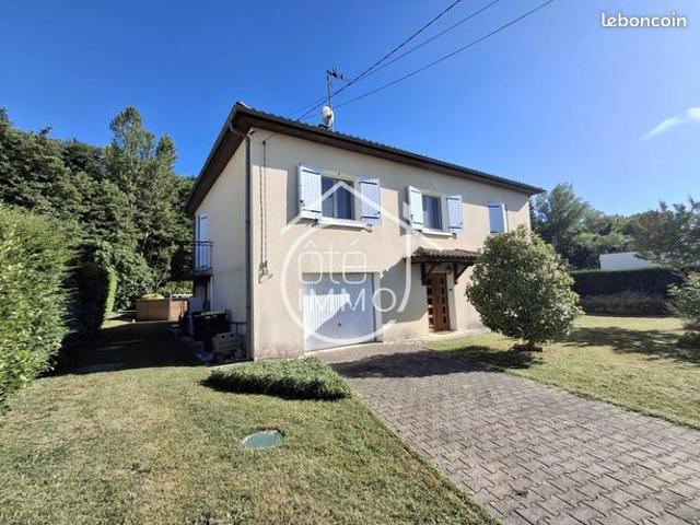 Propriété 6 pièces 119 m²