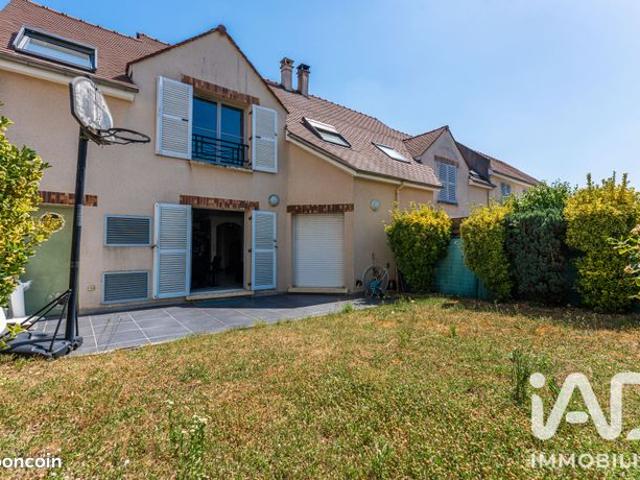 Propriété 6 pièces 119 m²