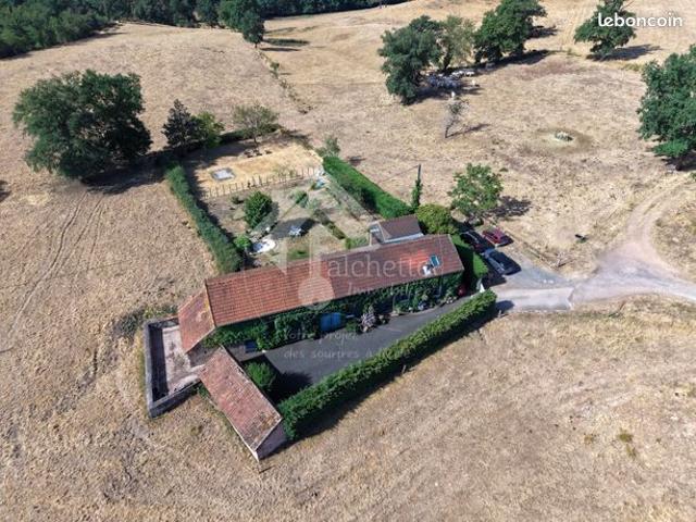 Propriété 6 pièces 110 m²