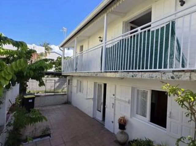 Propriété 6 pièces 110 m²