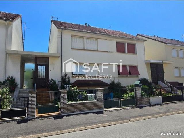 Propriété 6 pièces 110 m²