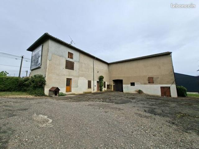 Propriété 6 pièces 110 m²