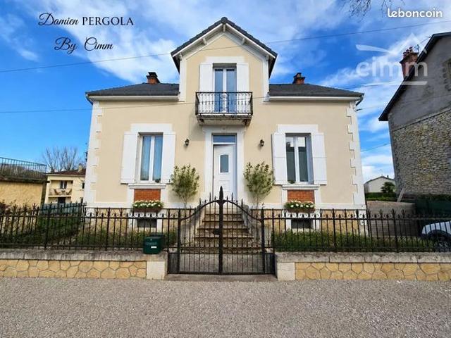 Propriété 6 pièces 110 m²