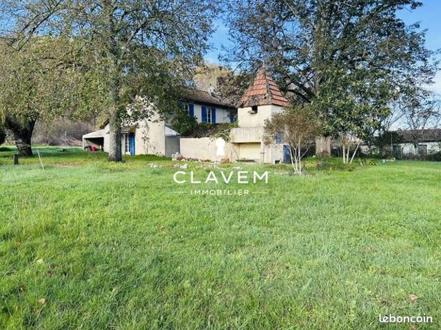 Propriété 6 pièces 110 m²