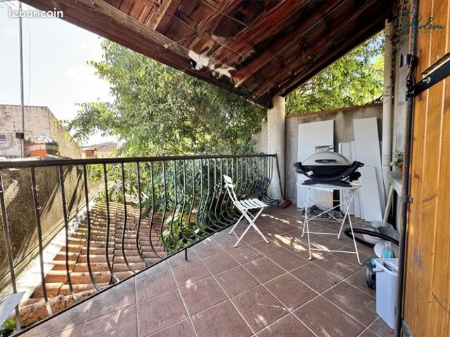 Propriété 6 pièces 110 m²