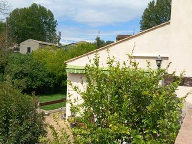 Propriété 6 pièces 110 m²