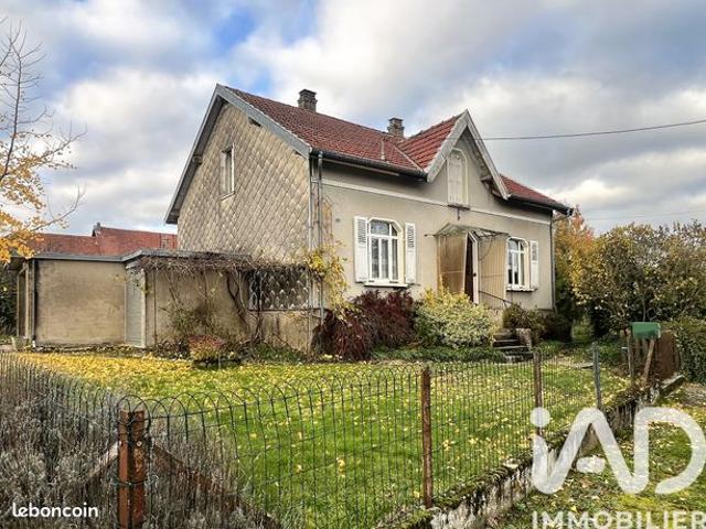 Propriété 6 pièces 111 m²