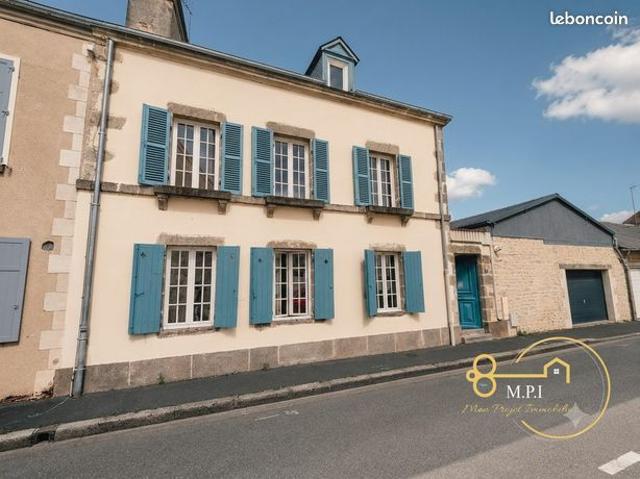 Propriété 6 pièces 111 m²