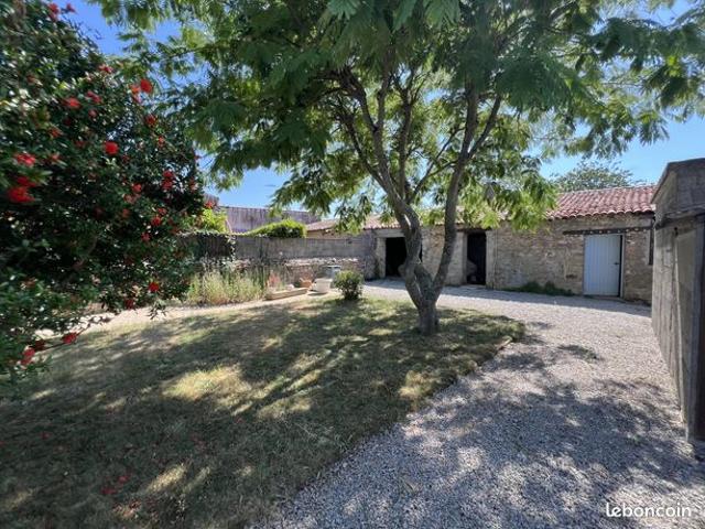 Propriété 6 pièces 111 m²
