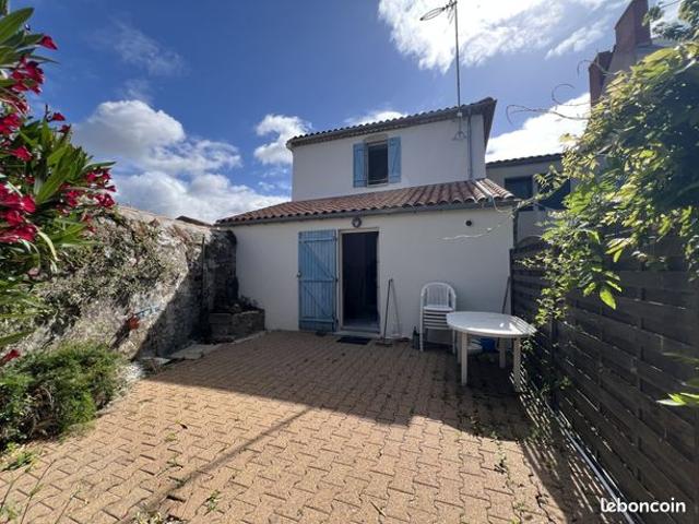 Propriété 6 pièces 111 m²