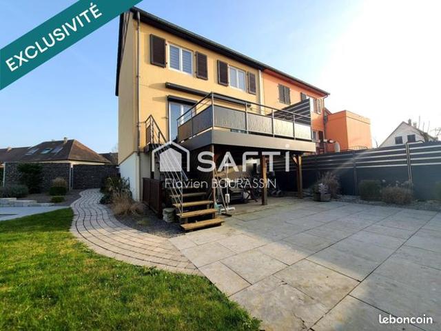 Propriété 6 pièces 113 m²