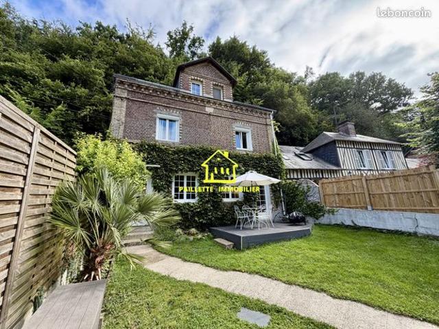 Propriété 6 pièces 124 m²