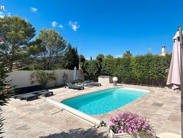 Propriété 6 pièces 124 m²