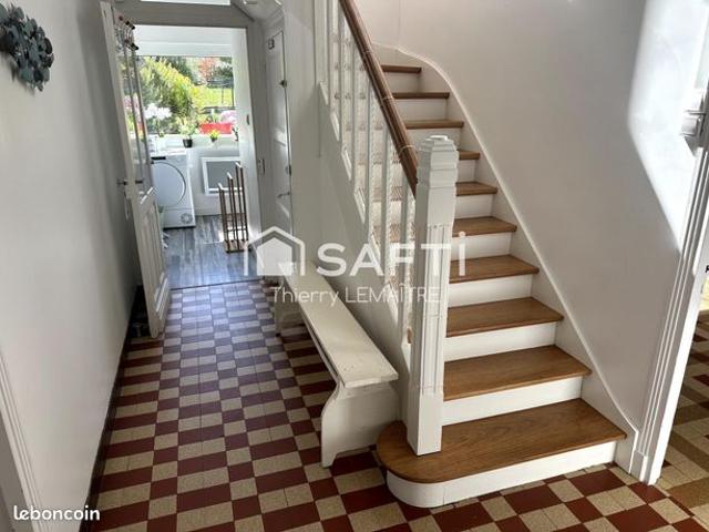 Propriété 6 pièces 125 m²