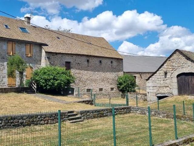 Propriété 6 pièces 125 m²