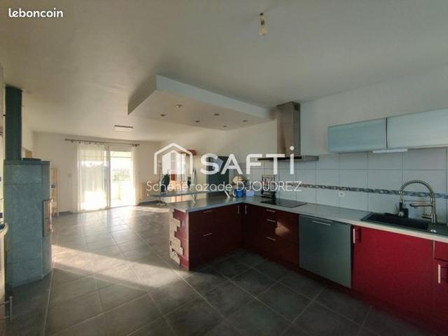 Propriété 6 pièces 125 m²