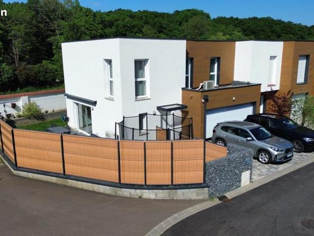 Propriété 6 pièces 126 m²