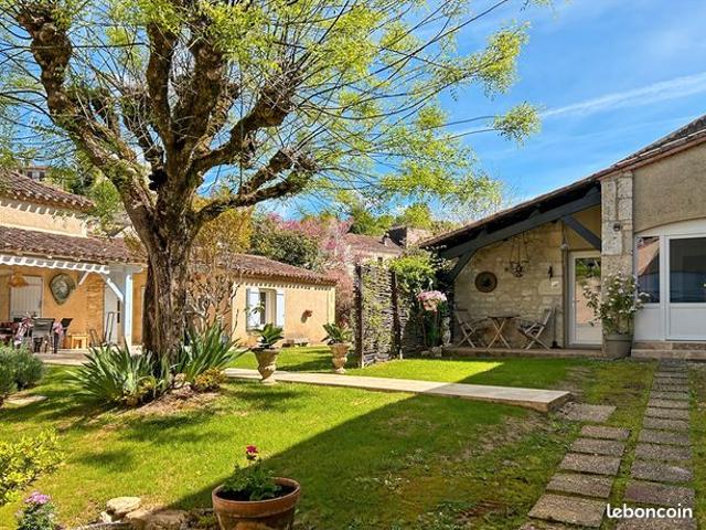 Propriété 6 pièces 126 m²