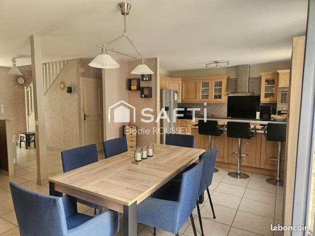 Propriété 6 pièces 126 m²