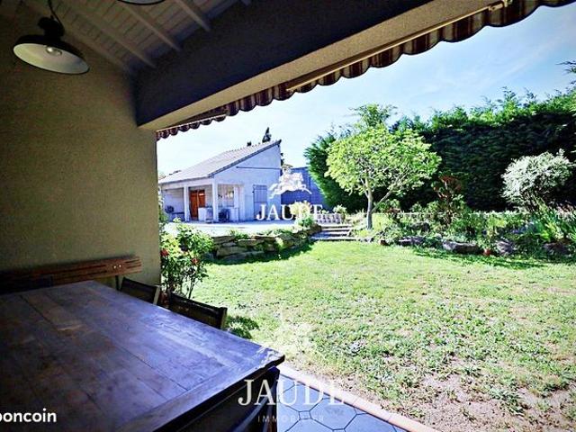 Propriété 6 pièces 127 m²