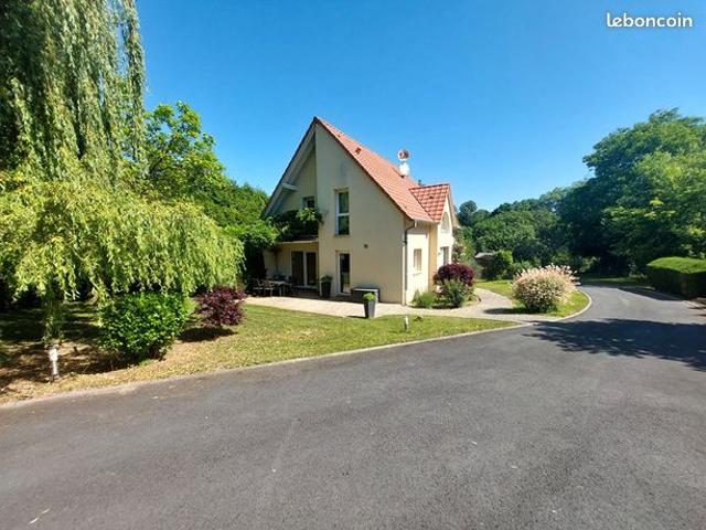 Propriété 6 pièces 127 m²