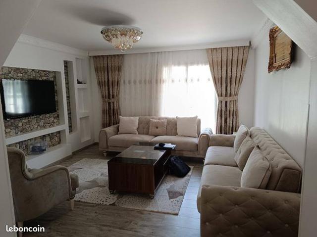 Propriété 6 pièces 128 m²