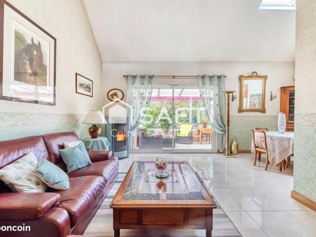 Propriété 6 pièces 128 m²