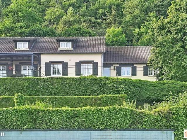 Propriété 6 pièces 129 m²
