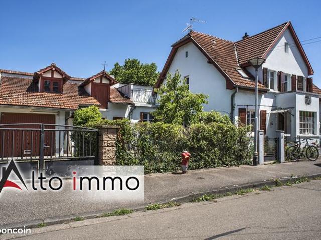 Propriété 6 pièces 129 m²